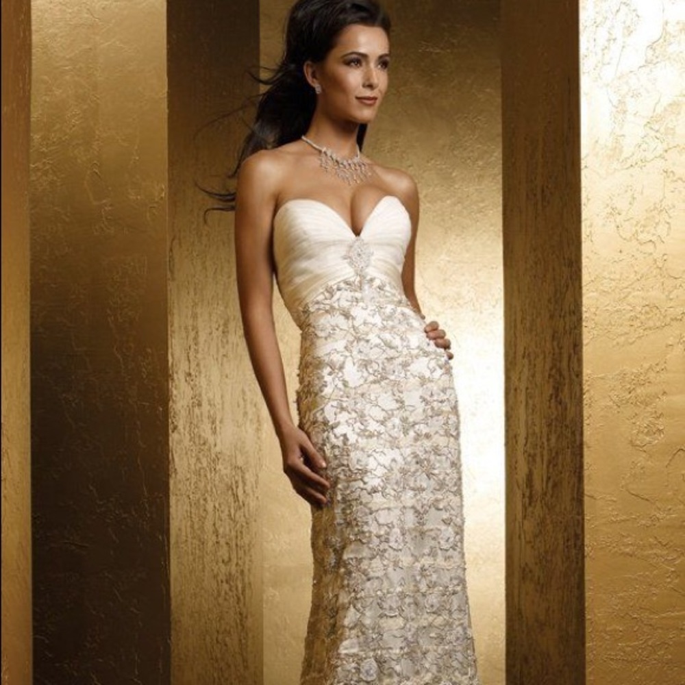Wedding Gown (Designer: Mia Solana) - Gem
